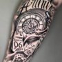Tatuagem Blackwork em Santo André: Designs Sólidos, Gráficos e Impactantes